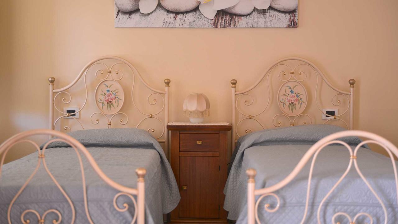 La Locanda Francigena Bed & Breakfast Lucca Luaran gambar